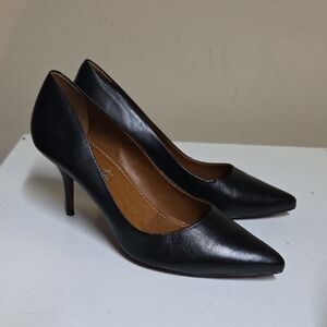 Sz 9 L'Intervalle Classic Black Leather Pointed-Toe Women’s Pumps